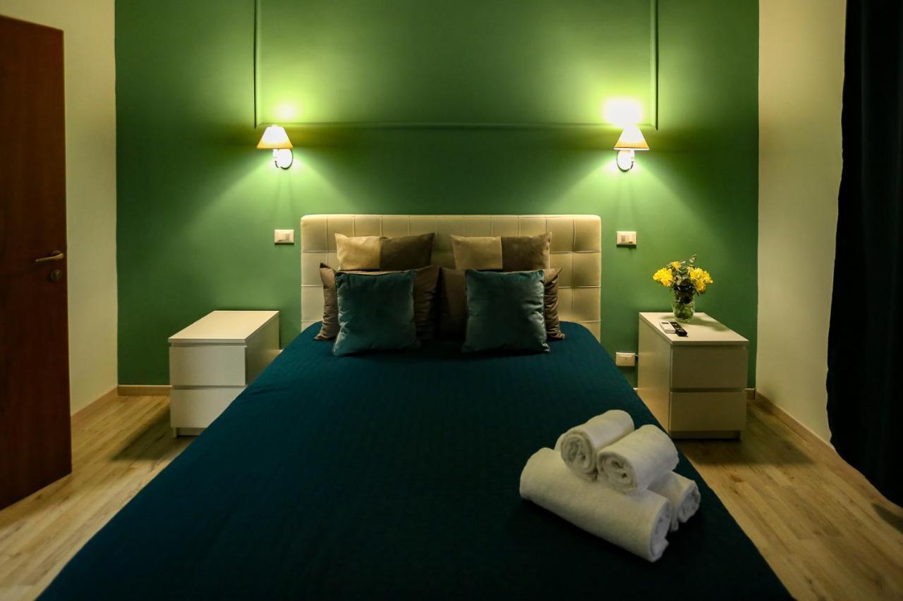 Lydka Domus Hotel โรม ภายนอก รูปภาพ